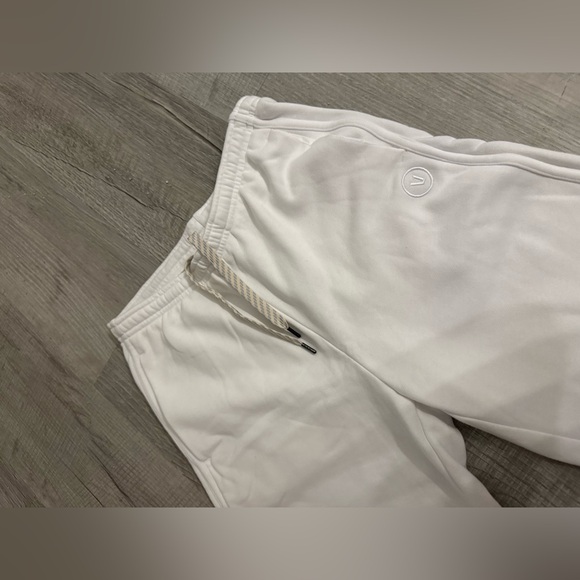 Vuori Sedona Straight Leg Sweatpant white XS run big - Picture 6 of 7